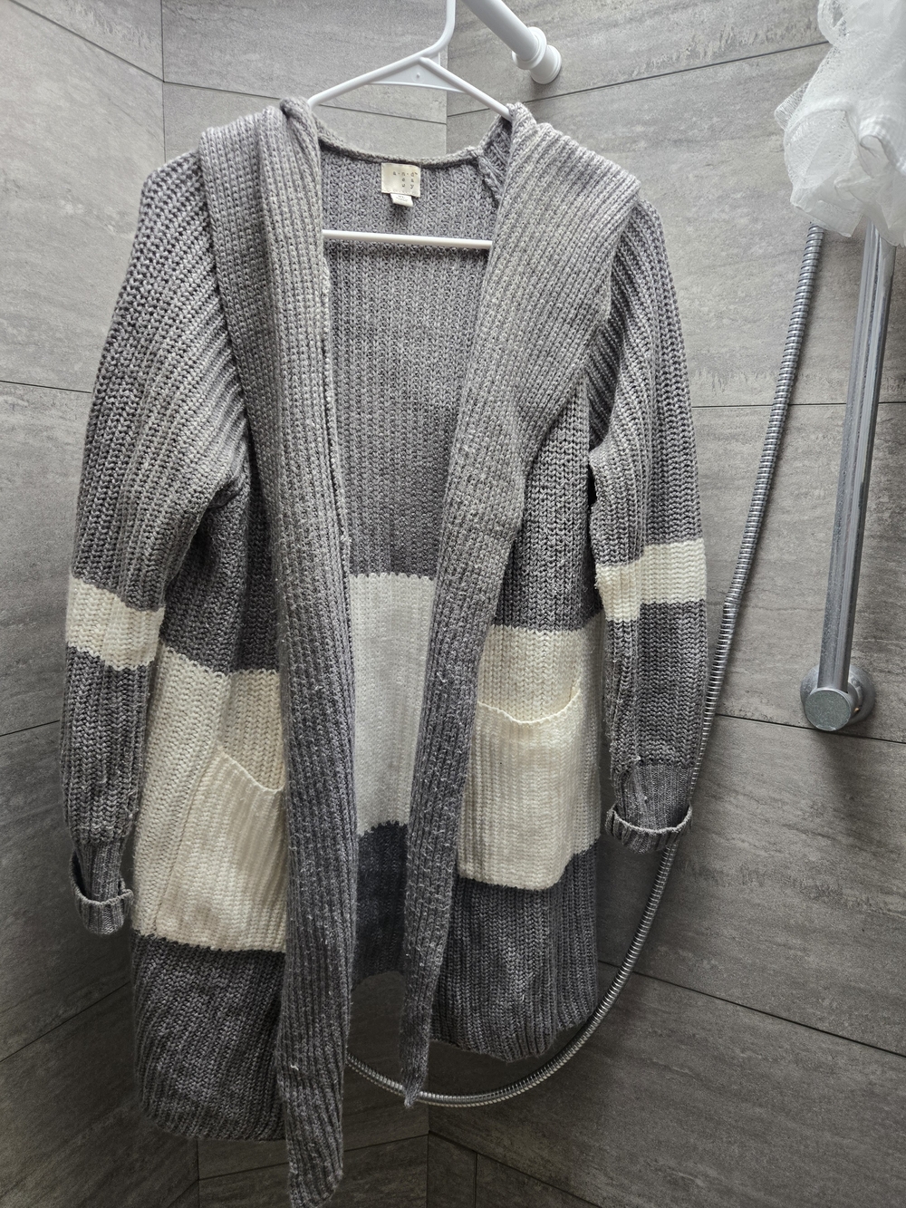 a new day Gray & Cream Hooded Open-Front Chunky Cardigan